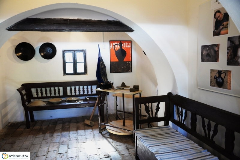 ifj. Fazekas István fazekas munkáiból nyílt kiállítás a Múzeumfaluban