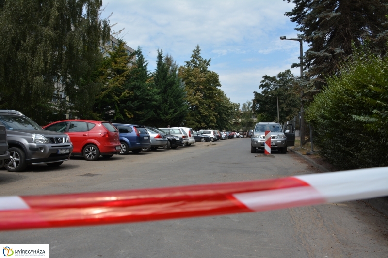 Változik a parkolási rend a Kórházban