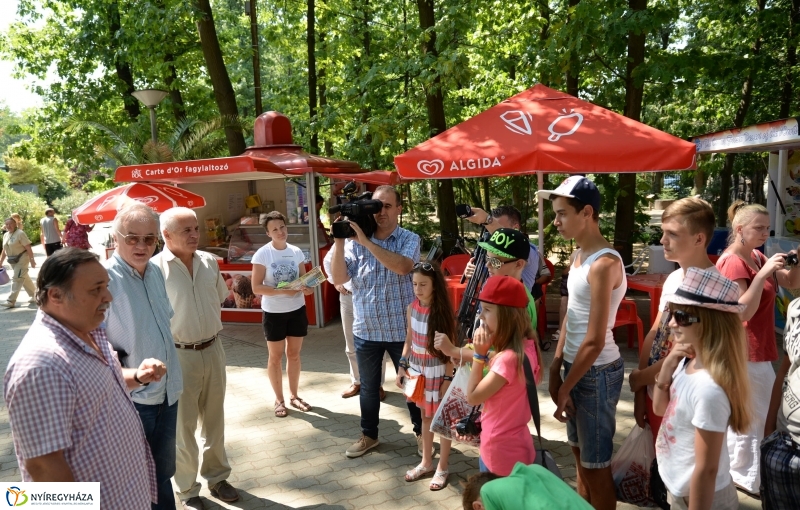 Ukrán gyerekek az Állatparkban