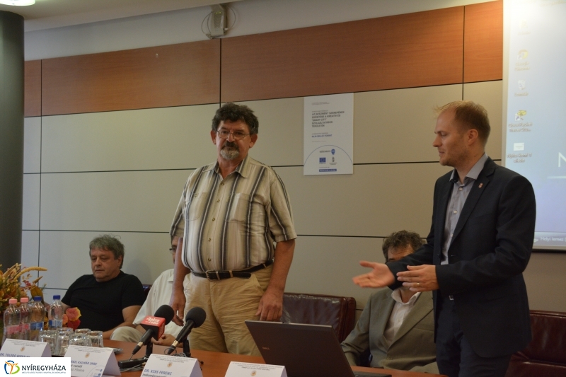 Smart City sajtótájékoztató