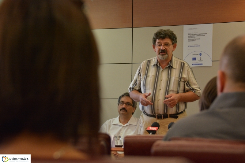 Smart City sajtótájékoztató