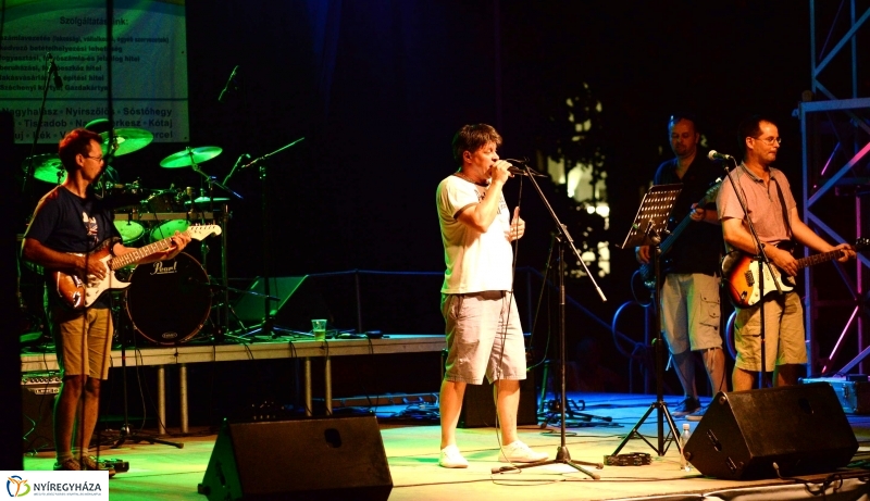 Könnyűzenei fellépők a Serfeszten