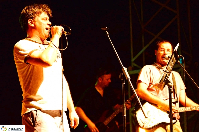 Könnyűzenei fellépők a Serfeszten