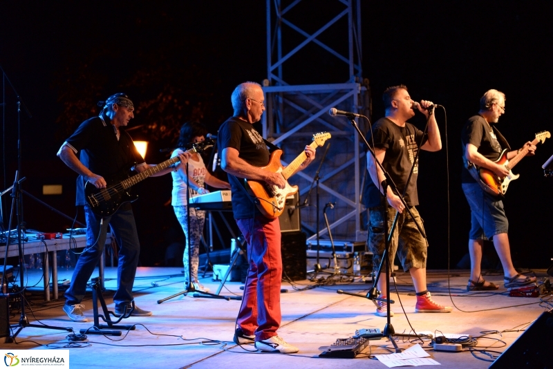 Könnyűzenei fellépők a Serfeszten