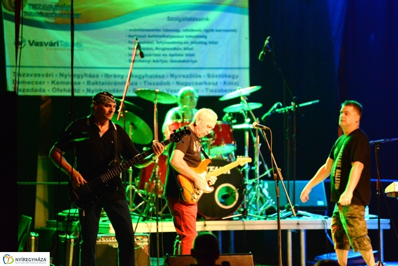 Könnyűzenei fellépők a Serfeszten