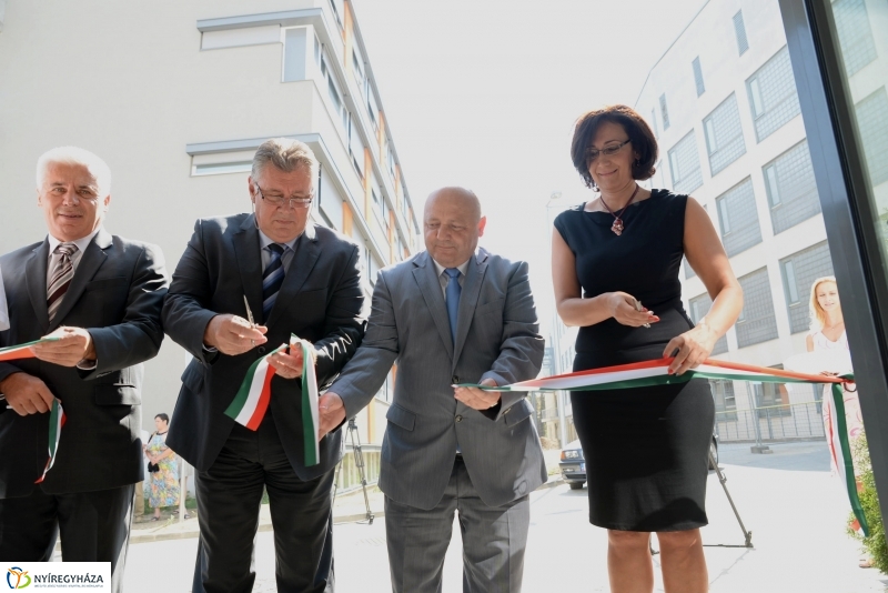 Rehabilitációs részleg átadás 