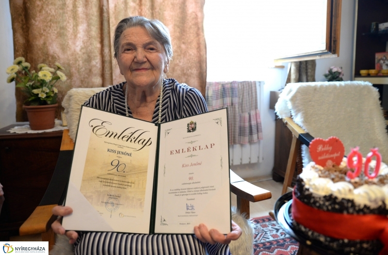 A kilencven éves Kiss Jenőné köszöntése
