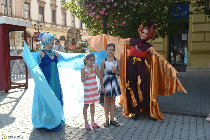 Vasárnap délutáni séta a Vidor-programok helyszínein