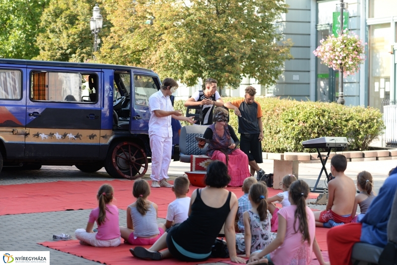 Vasárnap délutáni séta a Vidor-programok helyszínein