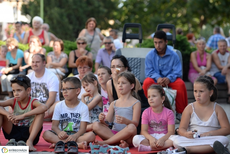Vasárnap délutáni séta a Vidor-programok helyszínein