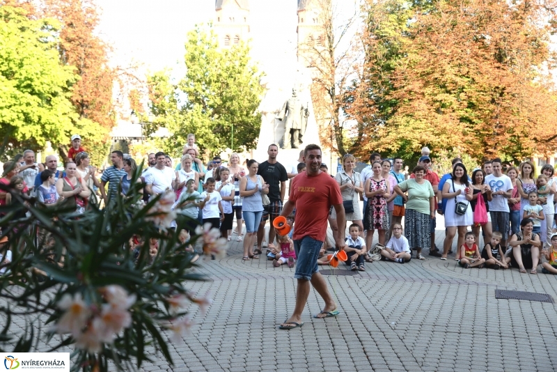 Vasárnap délutáni séta a Vidor-programok helyszínein