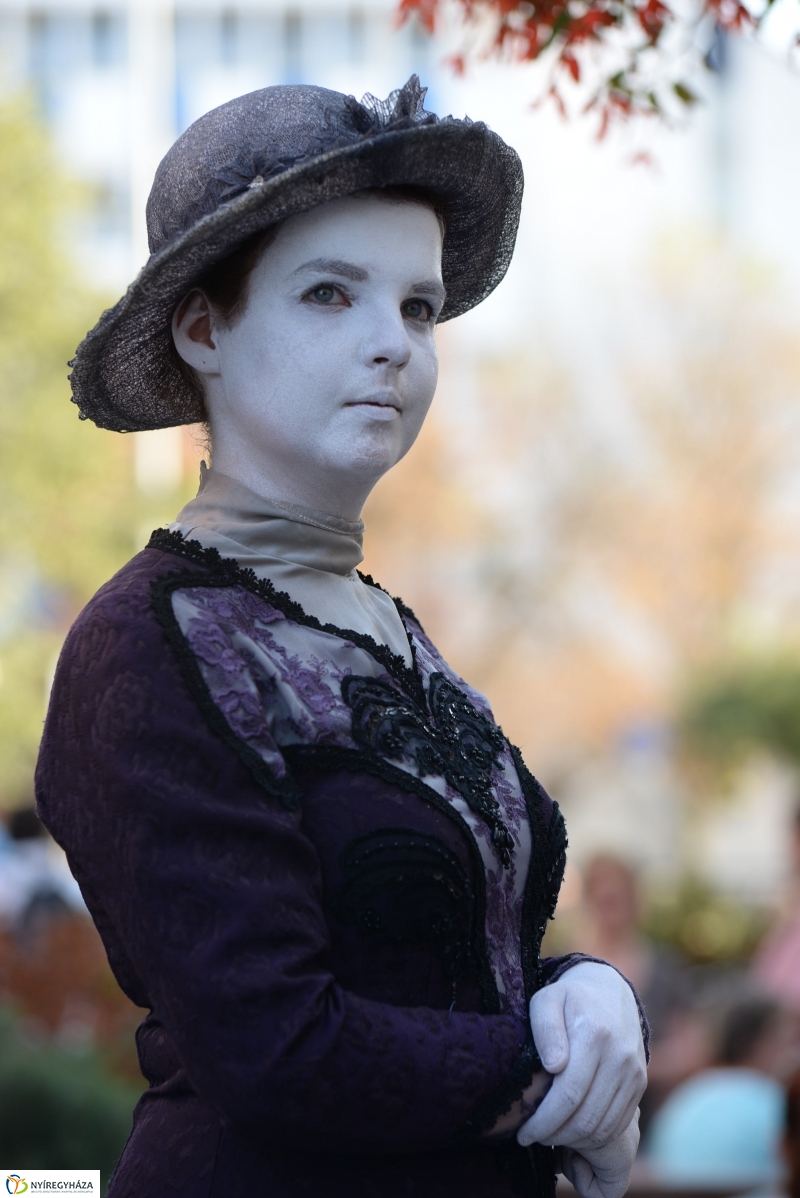 Vasárnap délutáni séta a Vidor-programok helyszínein