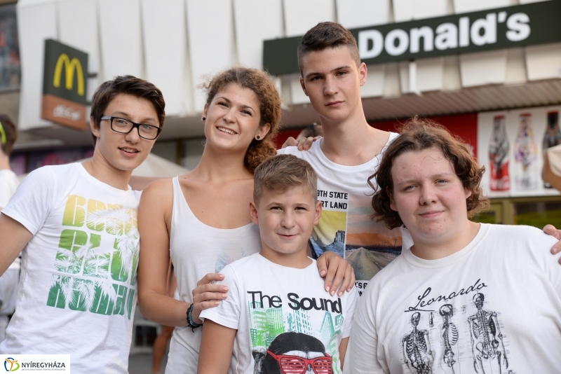 Vasárnap délutáni séta a Vidor-programok helyszínein