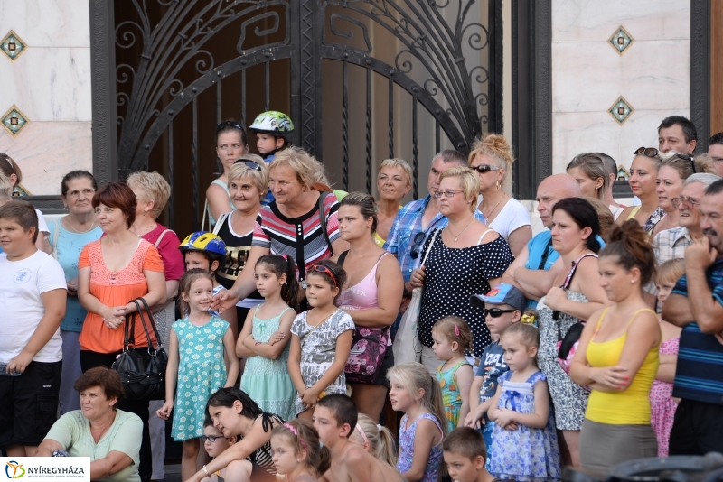 Vasárnap délutáni séta a Vidor-programok helyszínein