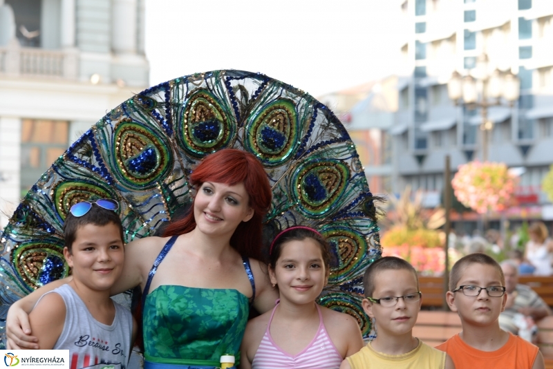 Vasárnap délutáni séta a Vidor-programok helyszínein