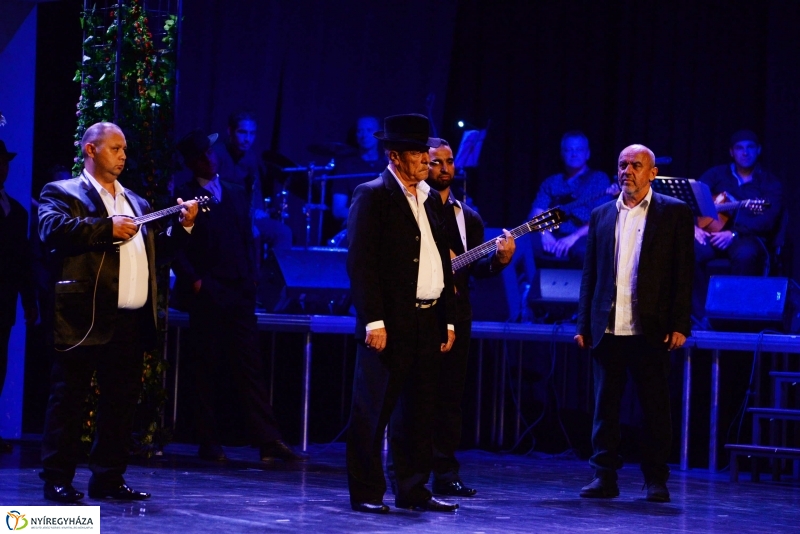 SOMNAKAJ a VMKK színpadád