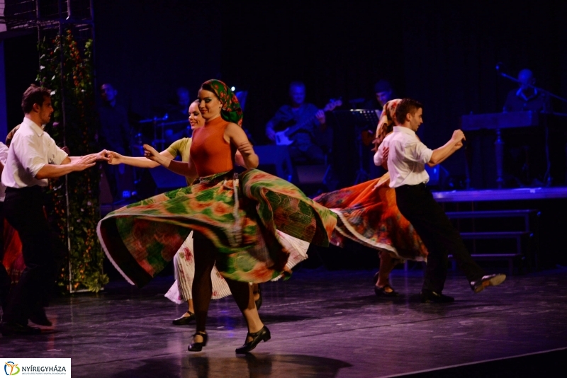 SOMNAKAJ a VMKK színpadád