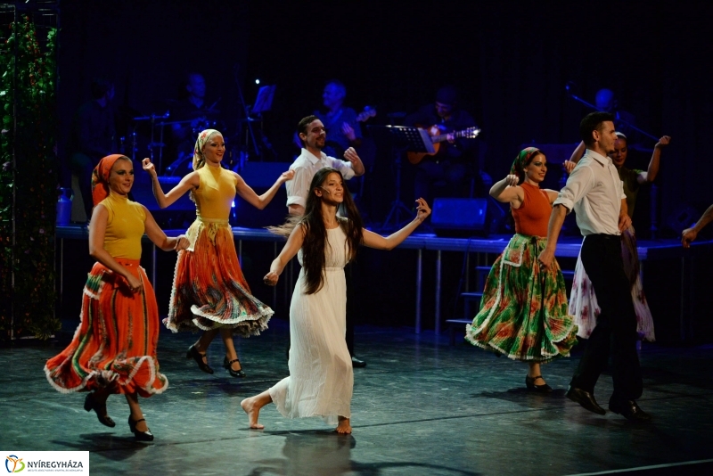 SOMNAKAJ a VMKK színpadád