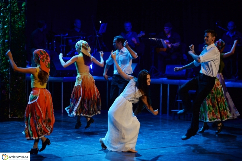 SOMNAKAJ a VMKK színpadád