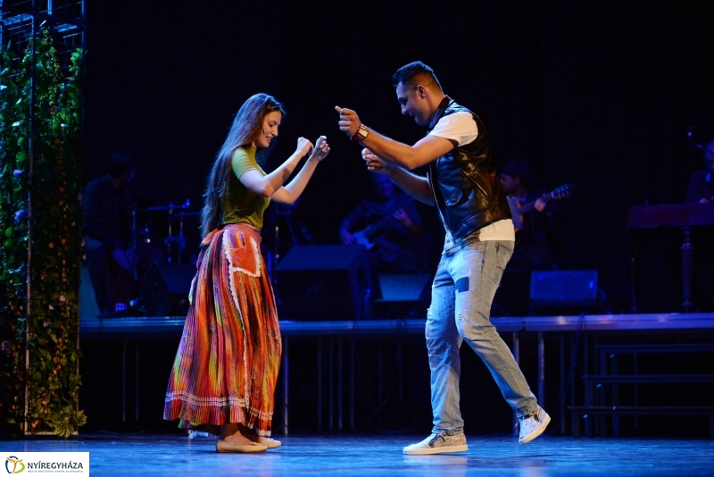 SOMNAKAJ a VMKK színpadád