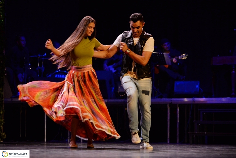 SOMNAKAJ a VMKK színpadád