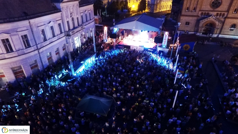 Ocho Macho a Nagyszínpadon