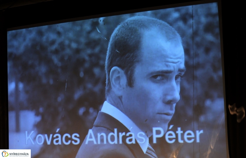 Dumaszínház-Dumaaktuál