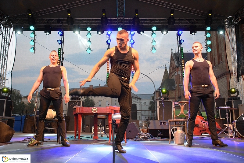 Cimbalikum a cimbaland és a Fricska táncegyüttes