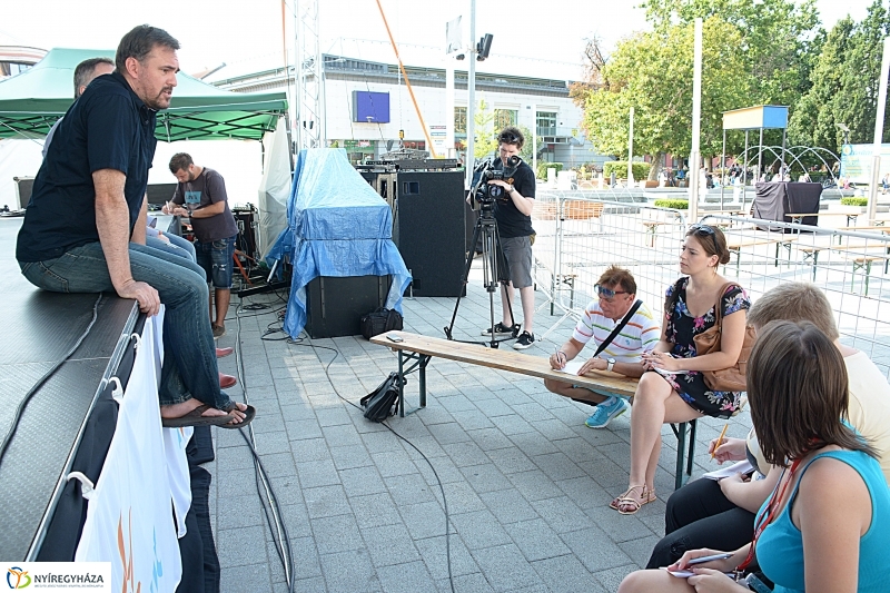 Emlékkoncert sajtótájékoztató