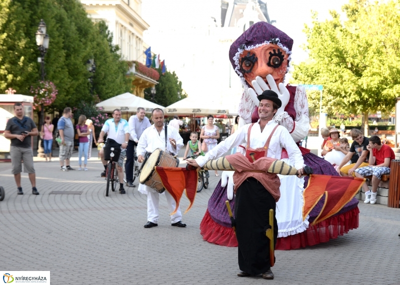 Szerda délutáni Vidor-séta