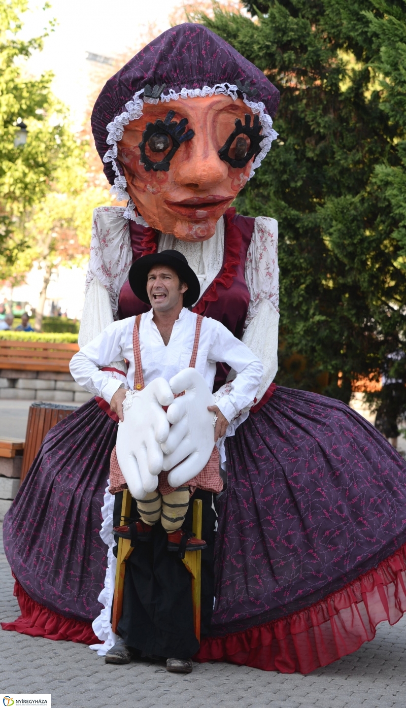 Szerda délutáni Vidor-séta