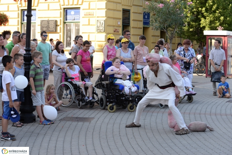 Szerda délutáni Vidor-séta