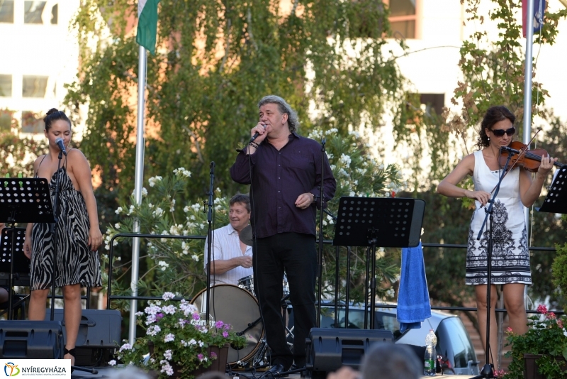 Szerda délutáni Vidor-séta