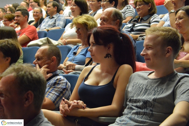 Dumaszínház a VMKK-ban