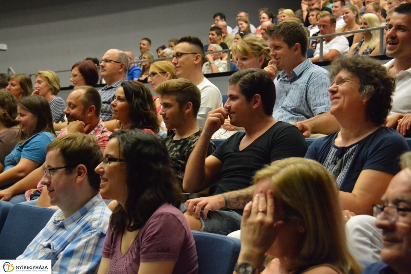 Dumaszínház a VMKK-ban