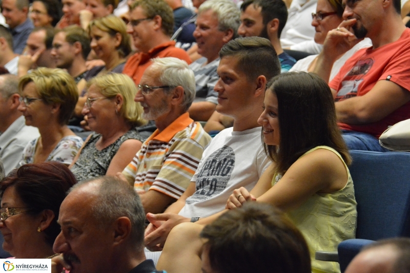 Dumaszínház a VMKK-ban