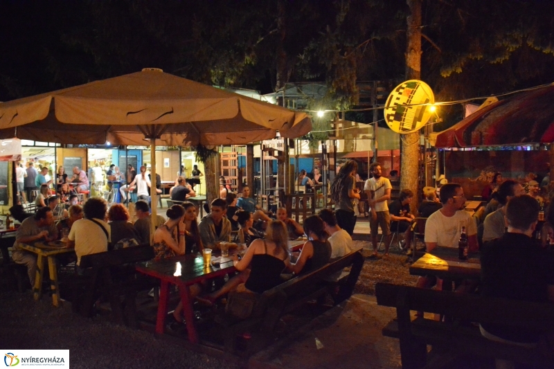 Operentzia koncert a Móricz kertben