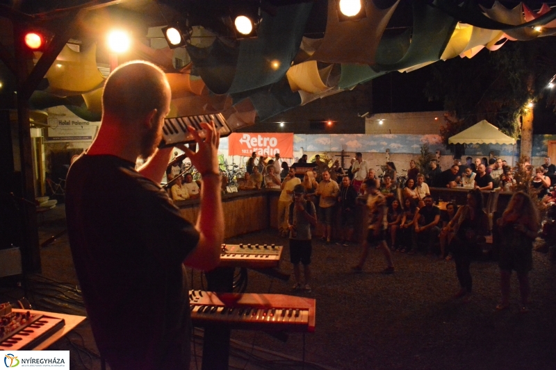 Operentzia koncert a Móricz kertben