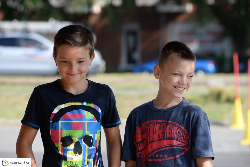 Tanévkezdés- Plaza parkoló