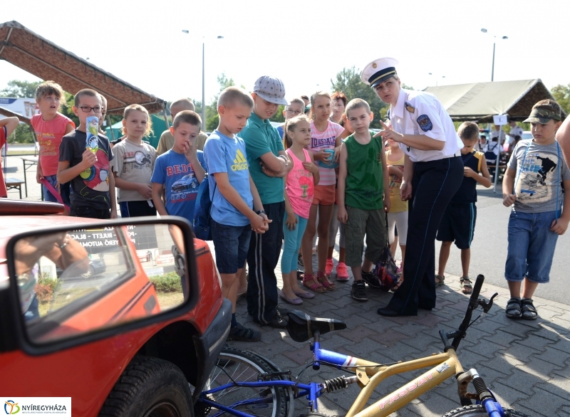 Tanévkezdés- Plaza parkoló