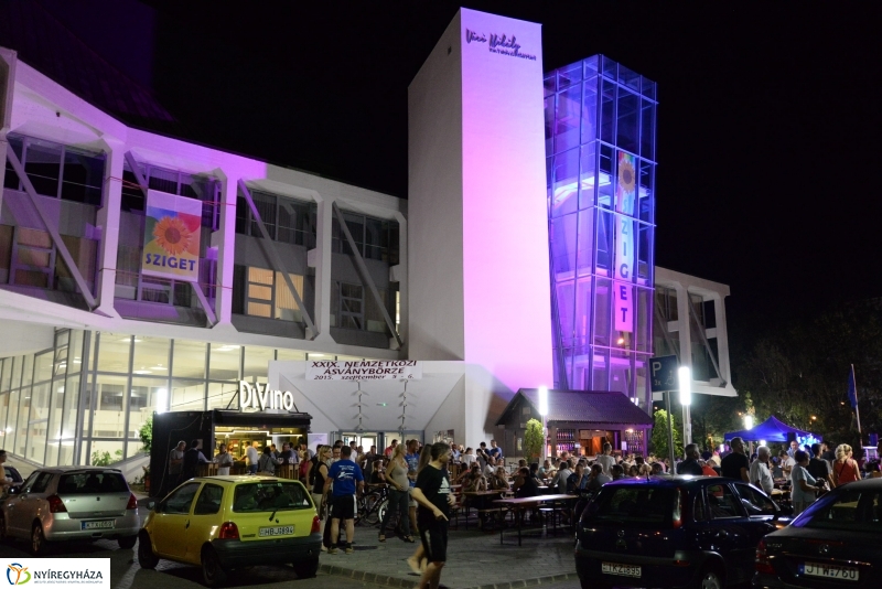 Csütörtök esti Vidor