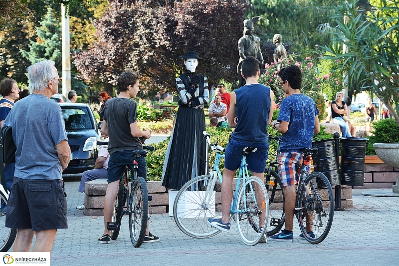 Péntek délutáni VIDOR