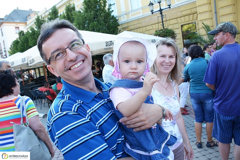 Péntek délutáni VIDOR