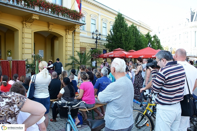 Péntek délutáni VIDOR