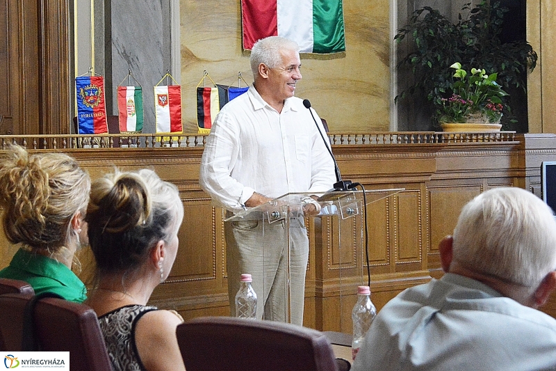 Testvérvárosok delegációjának köszöntése