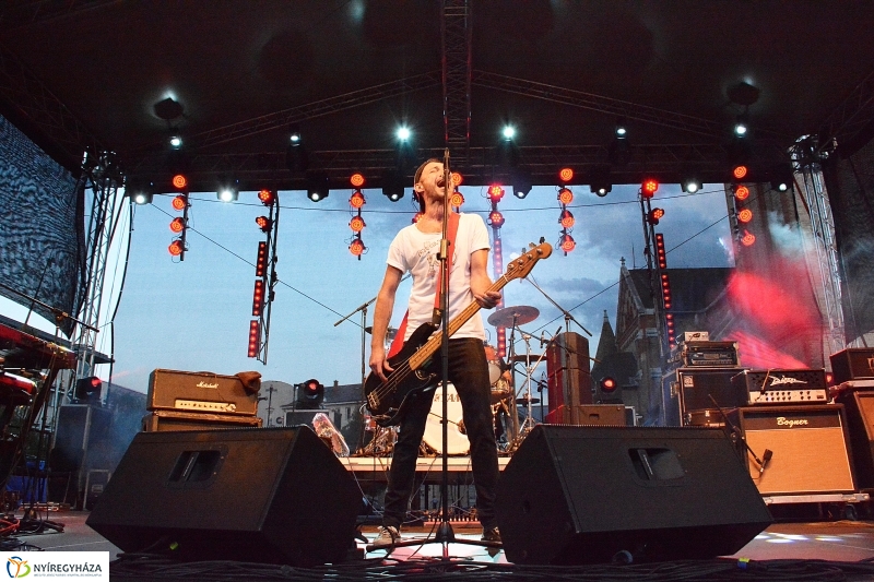 Supernem koncert a Kossuth téren