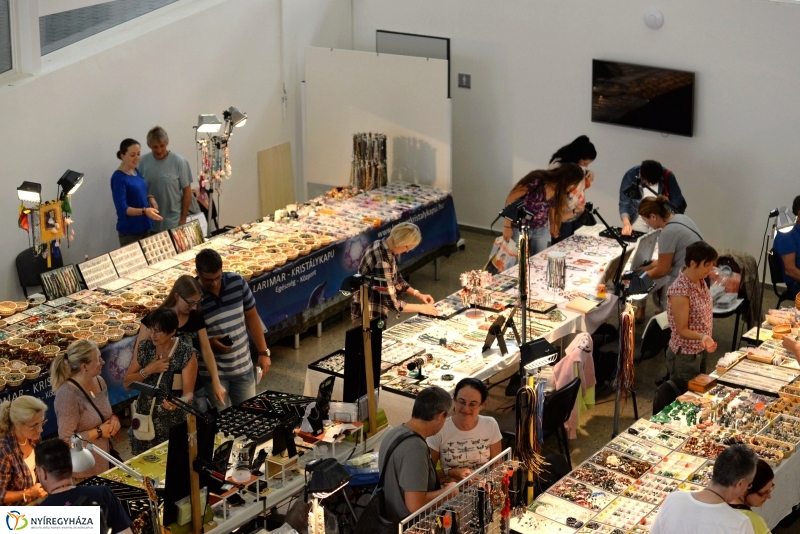 Nezetközi Ásványbörze a VMKK-ban