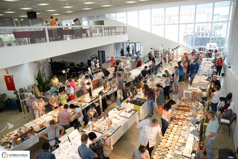 Nezetközi Ásványbörze a VMKK-ban