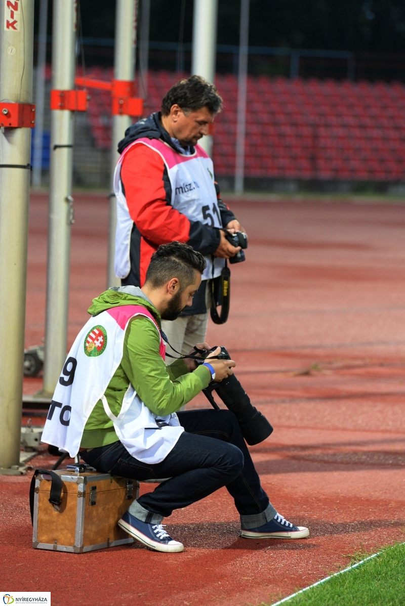 Szpari-Cegléd focimeccs