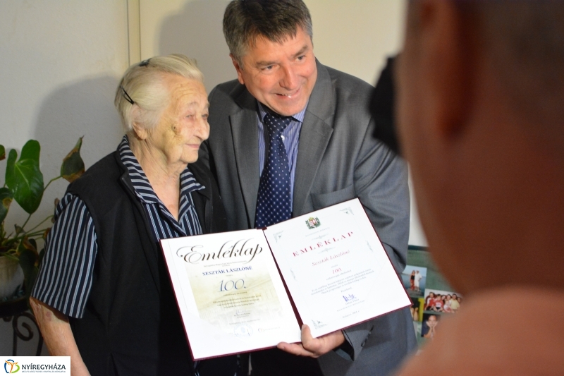 Szépkorú köszöntése